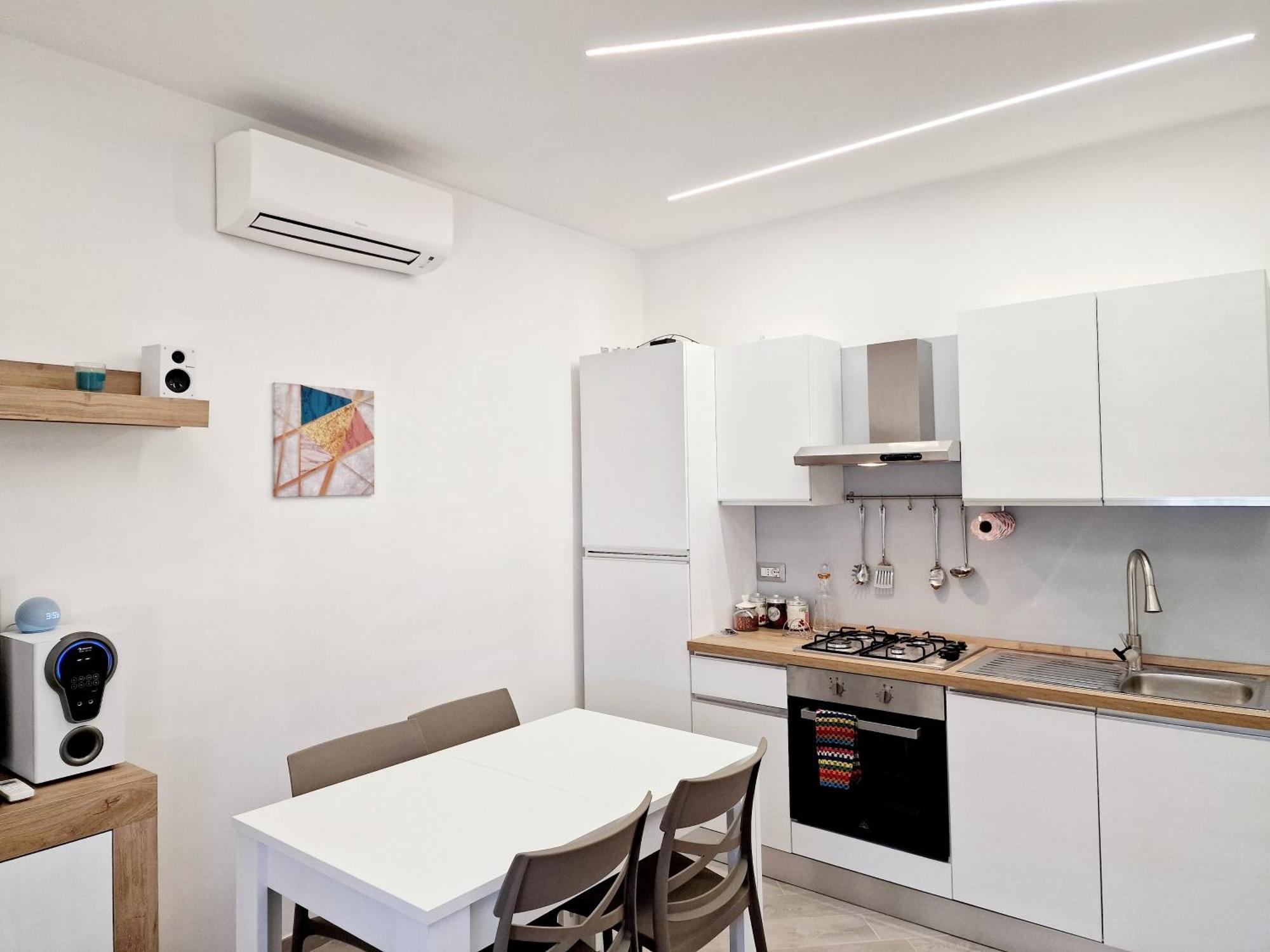 Tower Apartments 泰拉奇纳 外观 照片