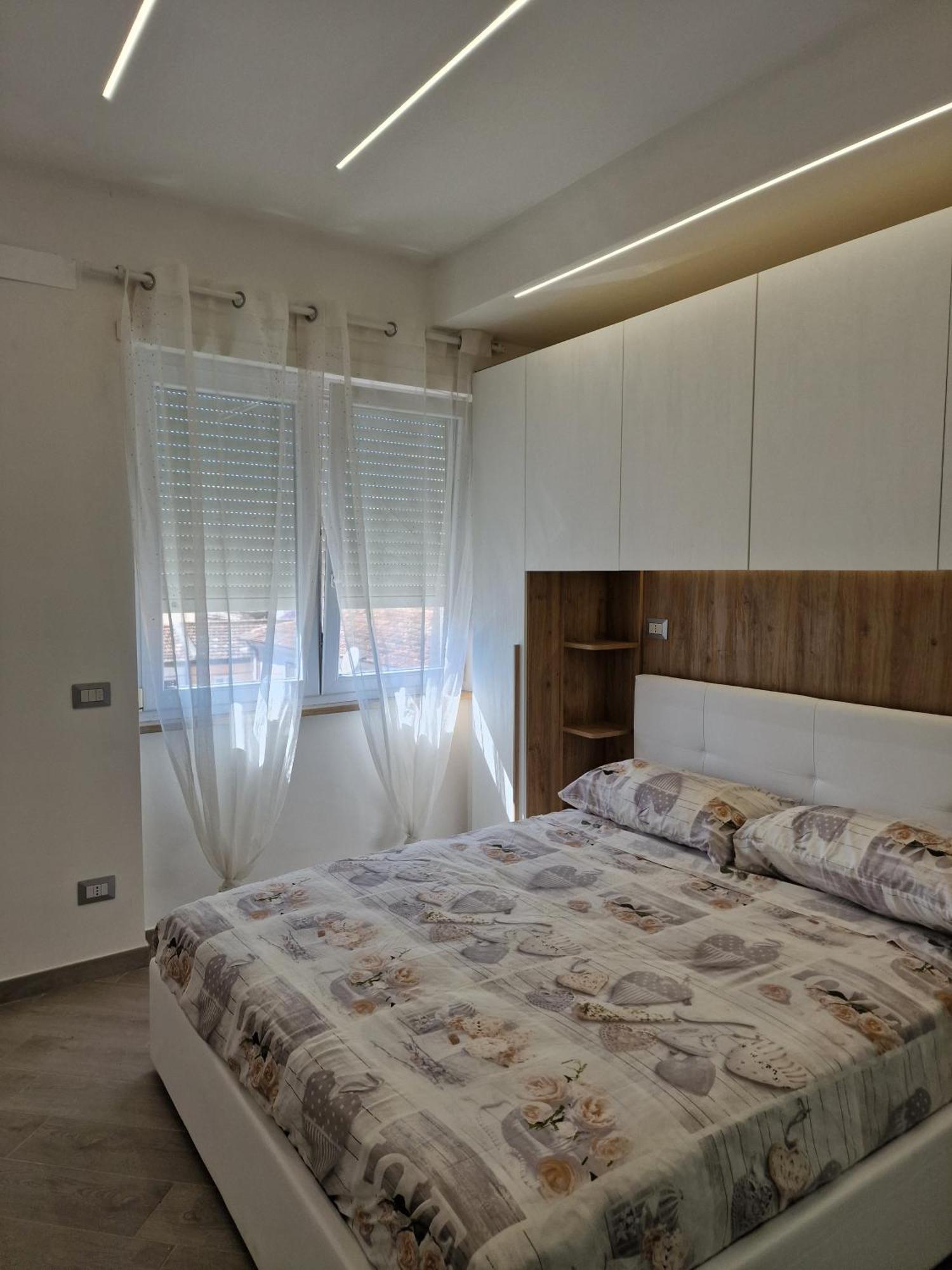Tower Apartments 泰拉奇纳 外观 照片
