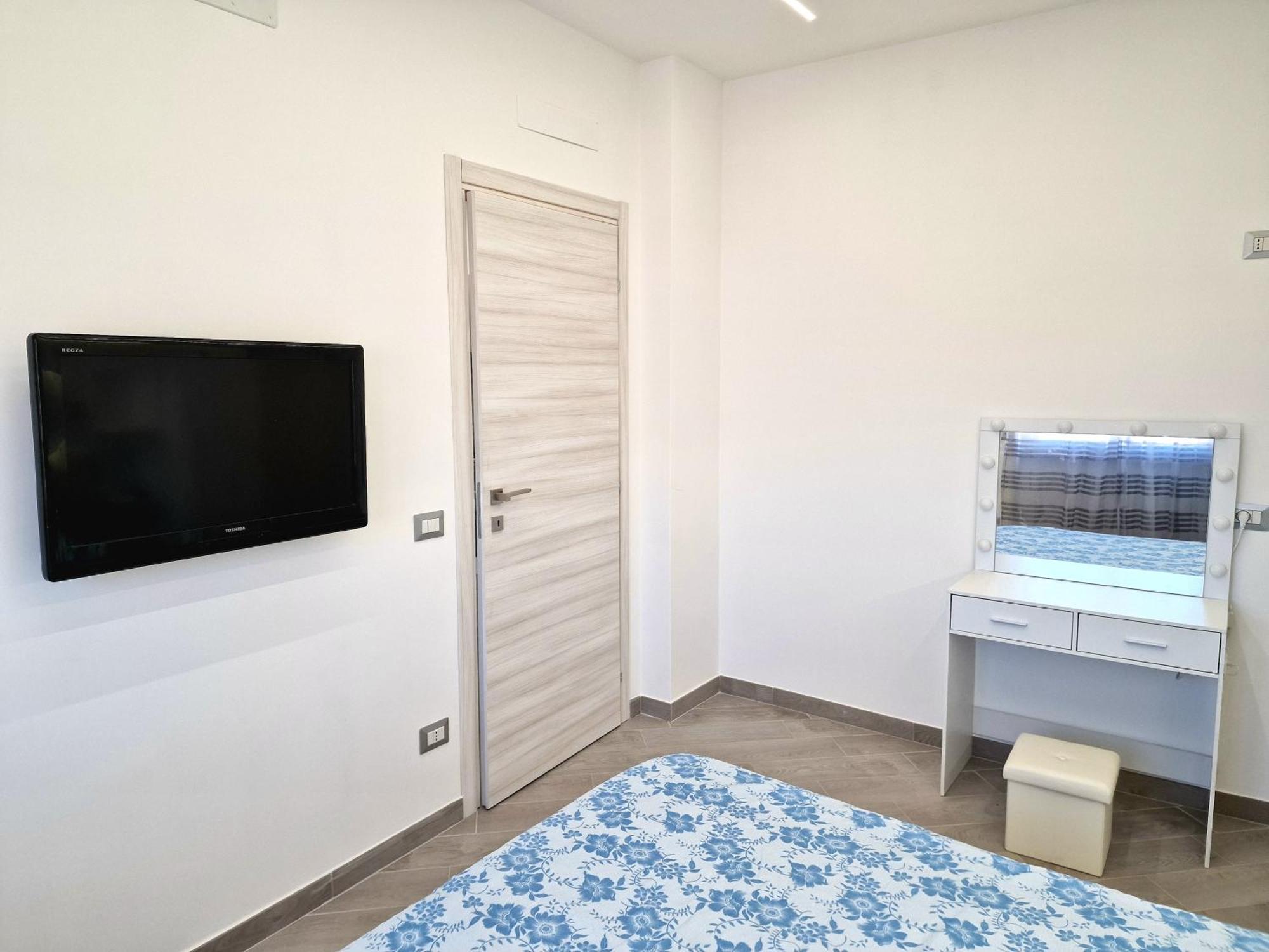 Tower Apartments 泰拉奇纳 外观 照片