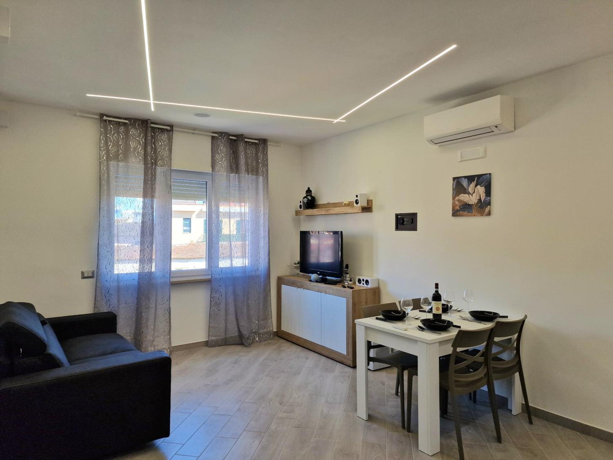 Tower Apartments 泰拉奇纳 外观 照片